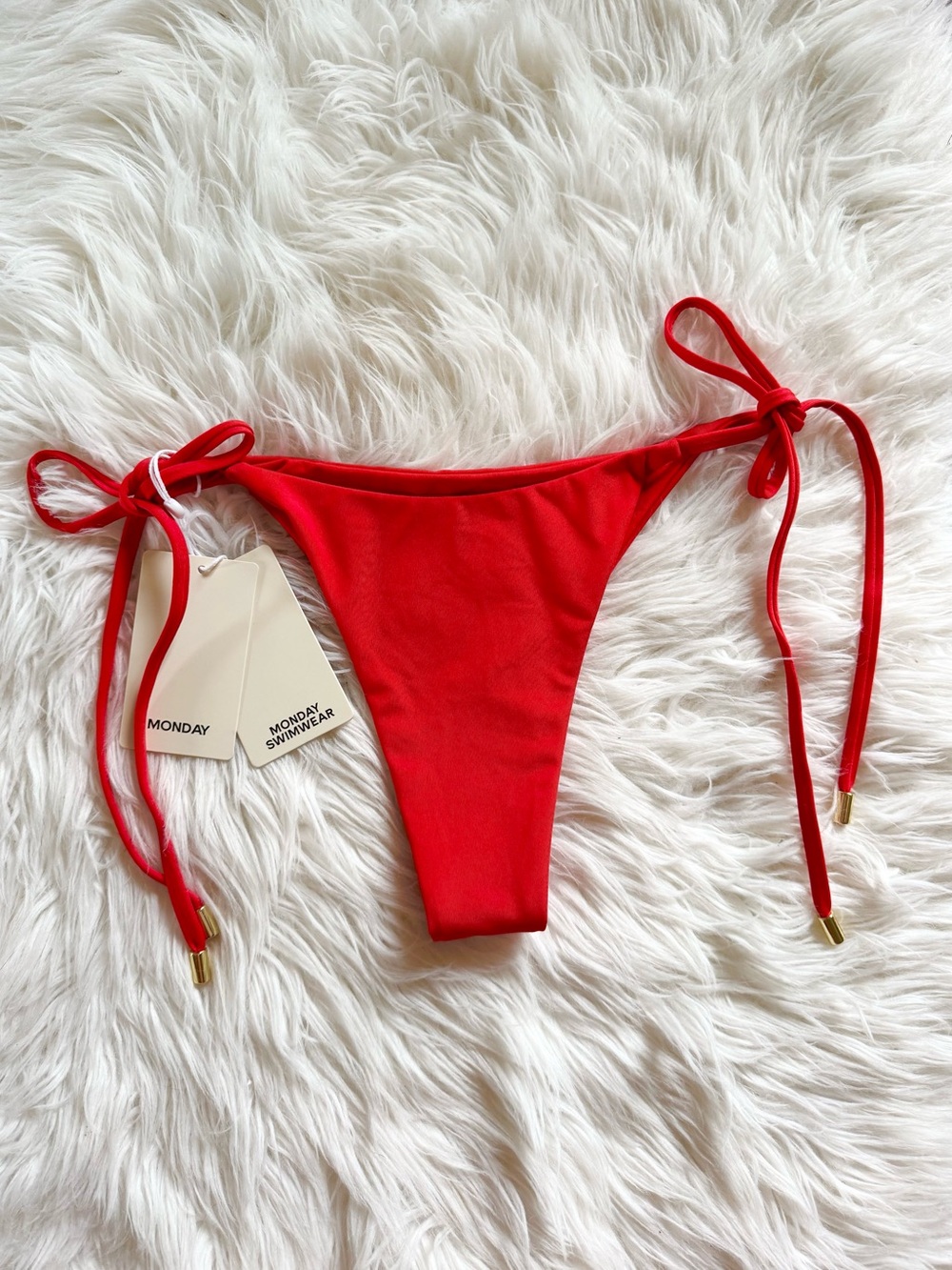 NWT MONDAY SWIMWEAR ‘PALMA’ cheeky bikini bottom in ‘CHILI PEPPER’ red size S